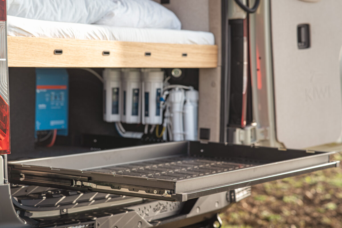 Heckauszug im Offroad Camper bis 200kg Belastung