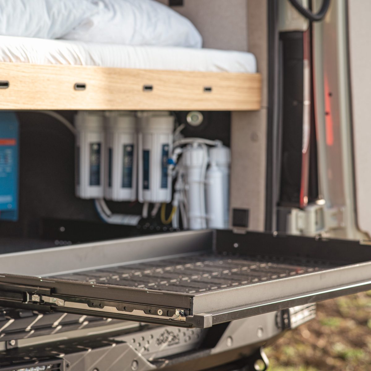 Heckauszug im Offroad Camper bis 200kg Belastung